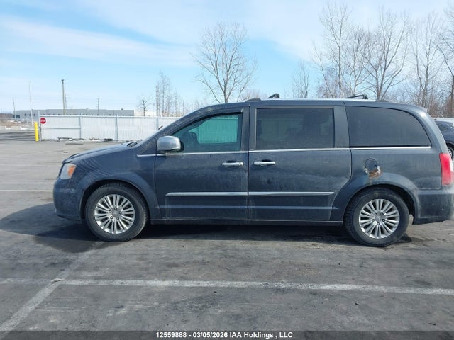 12559888 :رقم المزاد ، 2C4RC1GG7DR674052 vin ، 2013 Chrysler Town & Country Limited مزاد بيع