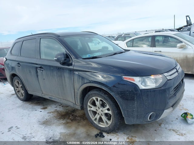 JA4JZ3AX8FZ601887 Mitsubishi Outlander Se