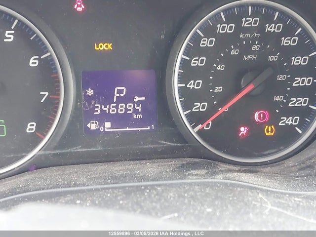 JA4JZ3AX8FZ601887 Mitsubishi Outlander Se