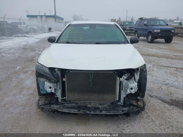 2022 Toyota Camry Se მანქანა იყიდება აუქციონზე, vin: 4T1G11AK7NU063738, აუქციონის ნომერი: 12559900