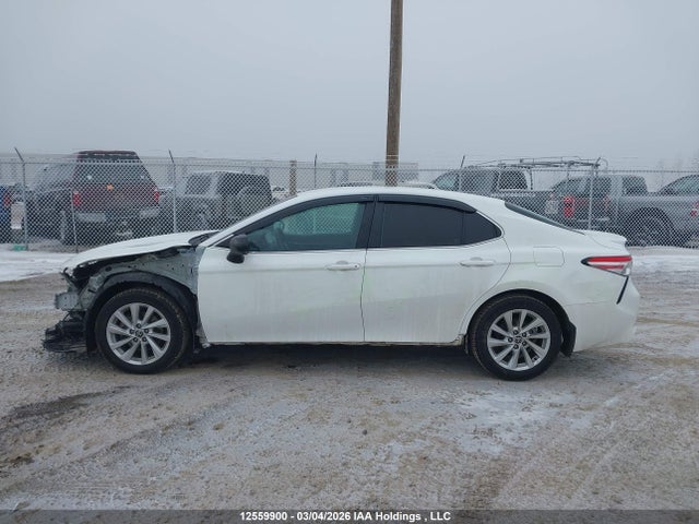 2022 Toyota Camry Se მანქანა იყიდება აუქციონზე, vin: 4T1G11AK7NU063738, აუქციონის ნომერი: 12559900