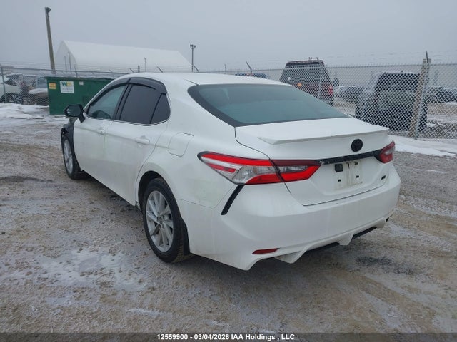2022 Toyota Camry Se მანქანა იყიდება აუქციონზე, vin: 4T1G11AK7NU063738, აუქციონის ნომერი: 12559900