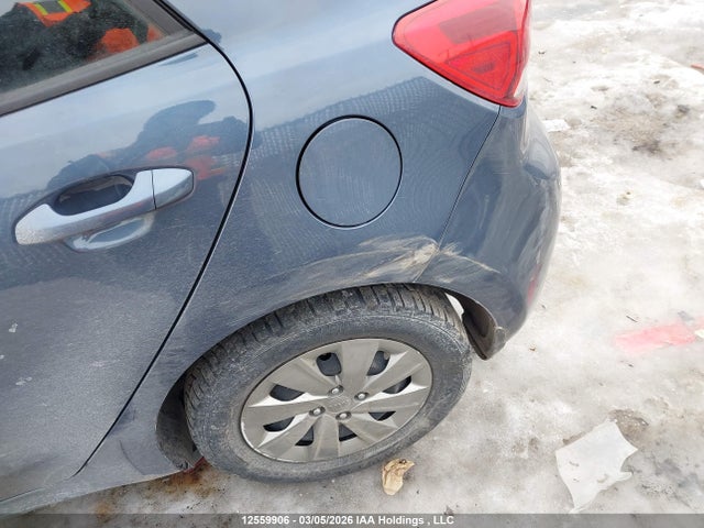 12559906 :رقم المزاد ، 3KPA25AD2ME388181 vin ، 2021 Kia Rio مزاد بيع