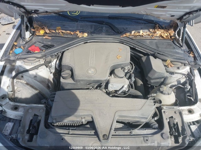 WBA8E5G51HNU22776 BMW 320i Xdrive
