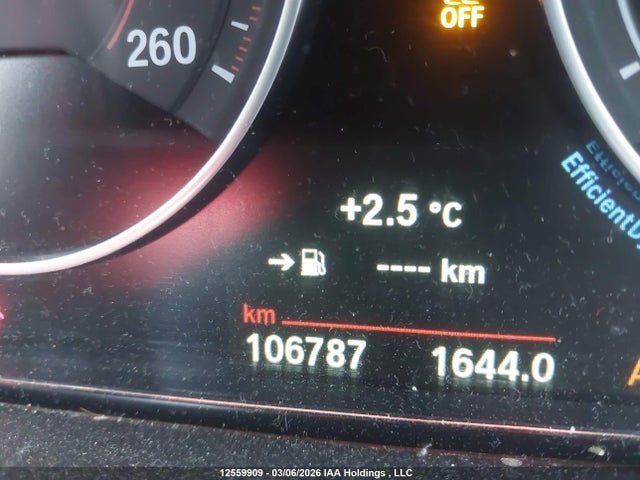 WBA8E5G51HNU22776 BMW 320i Xdrive