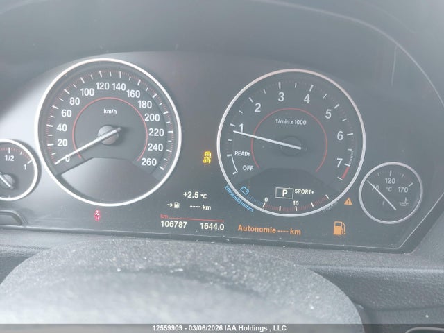 WBA8E5G51HNU22776 BMW 320i Xdrive