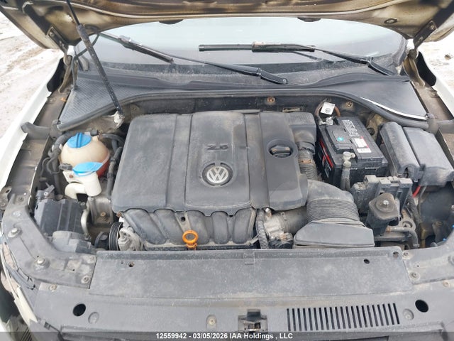 Продажа на аукционе авто 2013 Volkswagen Passat 2.5l Highline, vin: 1VWCH7A35DC117047, номер лота: 12559942