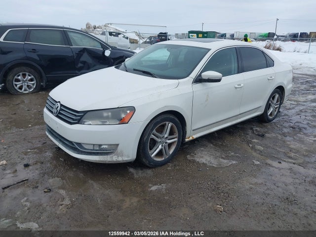 Продажа на аукционе авто 2013 Volkswagen Passat 2.5l Highline, vin: 1VWCH7A35DC117047, номер лота: 12559942