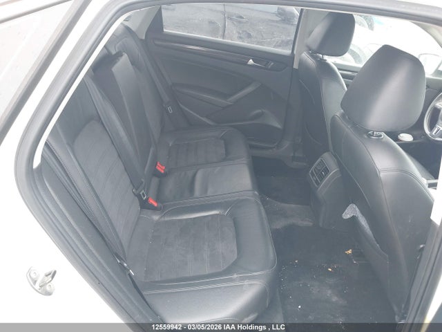 Продажа на аукционе авто 2013 Volkswagen Passat 2.5l Highline, vin: 1VWCH7A35DC117047, номер лота: 12559942