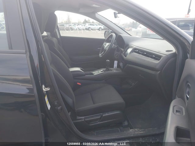 3CZRU5G39GM105906 Honda HR-V LX