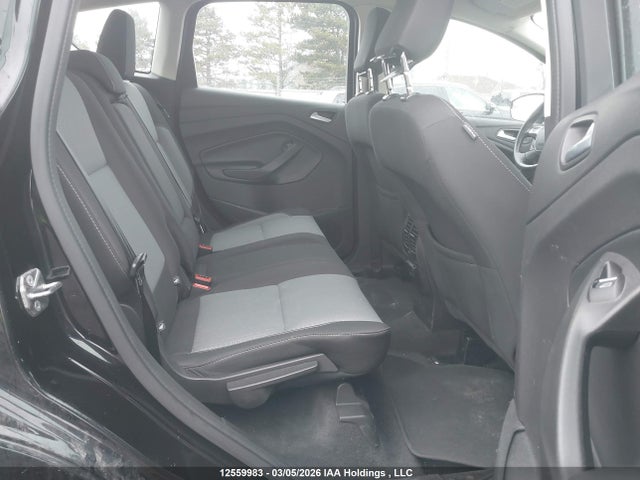 1FADP5AU1JL104398 Ford C-MAX SE