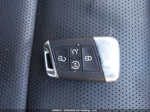 Продажа на аукционе авто 2023 Volkswagen Atlas Sel Premium R-line, vin: 1V2FR2CA0PC552783, номер лота: 12560012