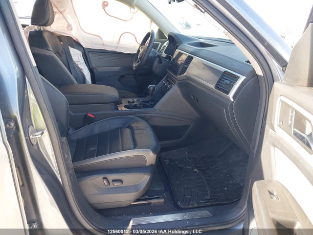Продажа на аукционе авто 2023 Volkswagen Atlas Sel Premium R-line, vin: 1V2FR2CA0PC552783, номер лота: 12560012