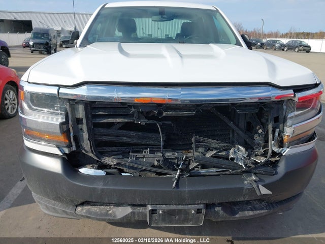 1GCRCNEH2JZ261377 Chevrolet Silverado C1500/c1500 Ls