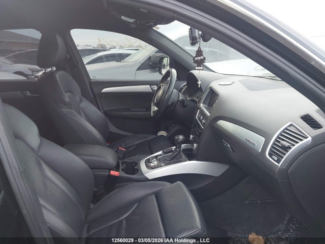12560029 :رقم المزاد ، WA1WFCFP9FA093760 vin ، 2015 Audi Q5 2.0t Technik مزاد بيع