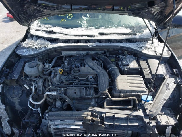 12560041 :رقم المزاد ، 3VWSM7BU0NM008378 vin ، 2022 Volkswagen Jetta مزاد بيع