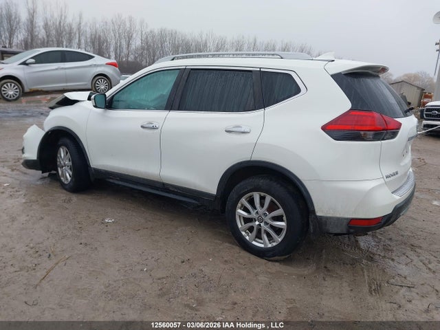 5N1AT2MV8HC821107 Nissan Rogue Sv/sl