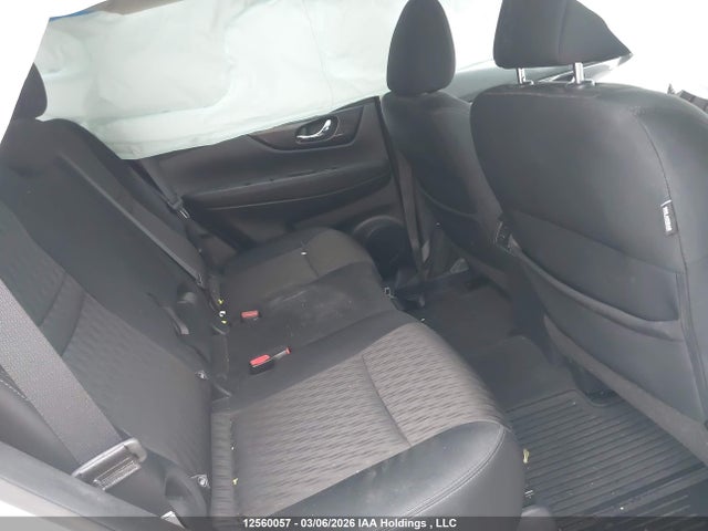 5N1AT2MV8HC821107 Nissan Rogue Sv/sl