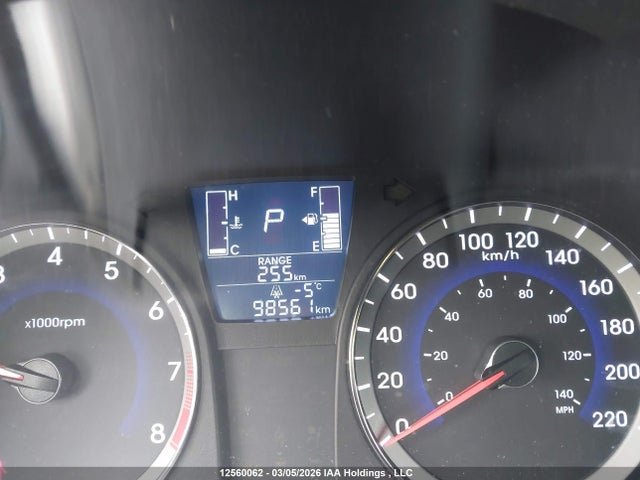 2015 Hyundai Accent Gs მანქანა იყიდება აუქციონზე, vin: KMHCT5AE3FU211086, აუქციონის ნომერი: 12560062
