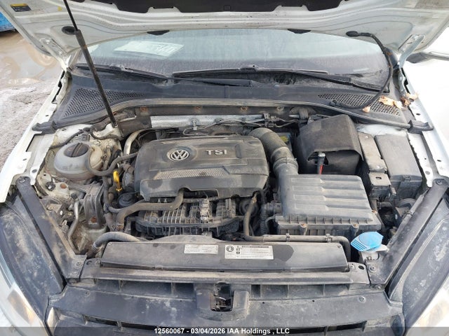 3VW217AU6FM033815 Volkswagen Golf