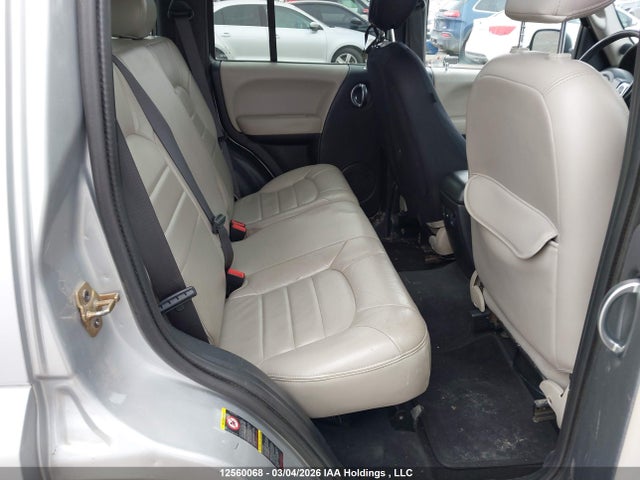 Продажа на аукционе авто 2002 Jeep Liberty Limited, vin: 1J8GL58K52W273520, номер лота: 12560068