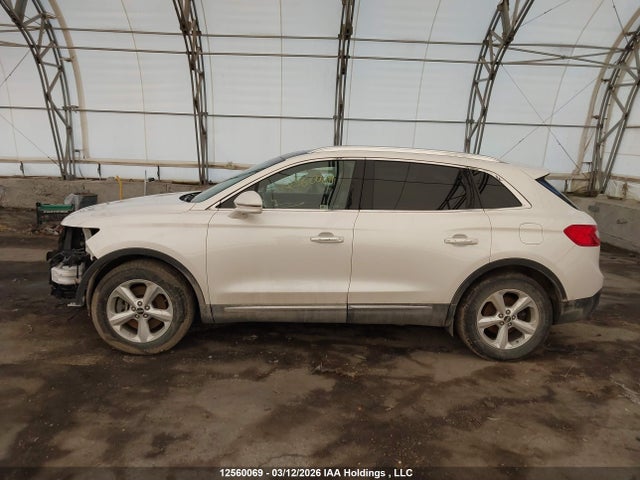Lincoln Mkx Reserve 2018 2LMPJ8LP2JBL37739 Image 15