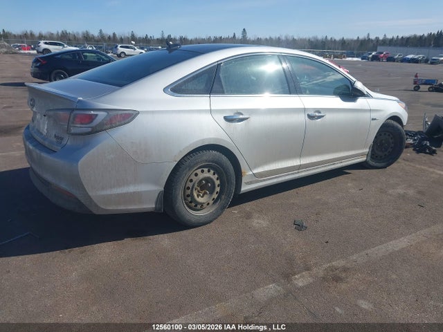KMHE34L17HA060643 Hyundai Sonata Hybrid Limited