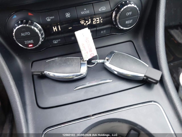 WDCTG4GB8HJ332372 Mercedes-Benz Gla 250 4matic