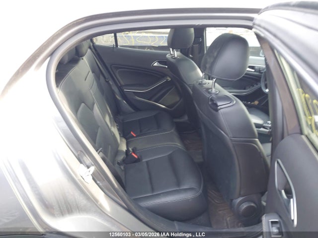 WDCTG4GB8HJ332372 Mercedes-Benz Gla 250 4matic