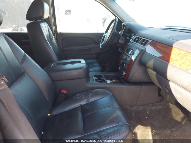 Продаж на аукціоні авто 2014 Chevrolet Tahoe Lt, vin: 1GNSKBE09ER142395, номер лоту: 12539735