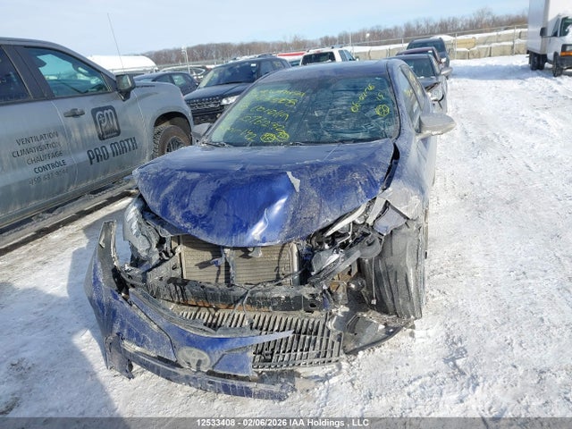 2T1BURHE2JC076232 Toyota COROLLA SE
