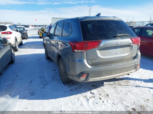 Продаж на аукціоні авто 2017 Mitsubishi Outlander Es, vin: JA4AZ2A31HZ604589, номер лоту: 12560141