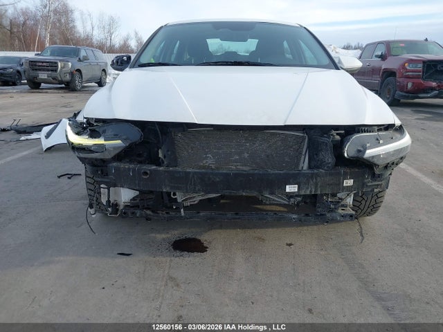 KMHLM4DG0RU738852 Hyundai ELANTRA SEL