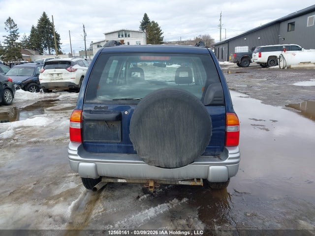 2002 Chevrolet Tracker მანქანა იყიდება აუქციონზე, vin: 2CNBJ13C826935824, აუქციონის ნომერი: 12560161