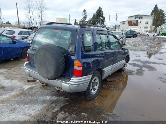 2002 Chevrolet Tracker მანქანა იყიდება აუქციონზე, vin: 2CNBJ13C826935824, აუქციონის ნომერი: 12560161