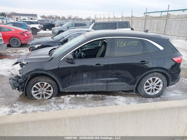 1FMCU0G65MUA51628 Ford ESCAPE SE