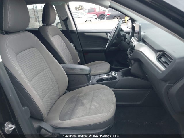 1FMCU0G65MUA51628 Ford ESCAPE SE