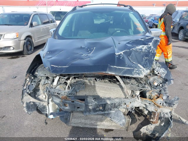 1FMCU9G99FUA84598 Ford ESCAPE SE
