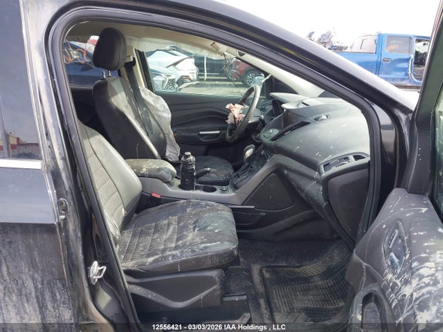 1FMCU9G99FUA84598 Ford ESCAPE SE