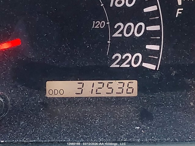12560198 :رقم المزاد ، 4T1BE32K15U993367 vin ، 2005 Toyota Camry Le/xle/se مزاد بيع