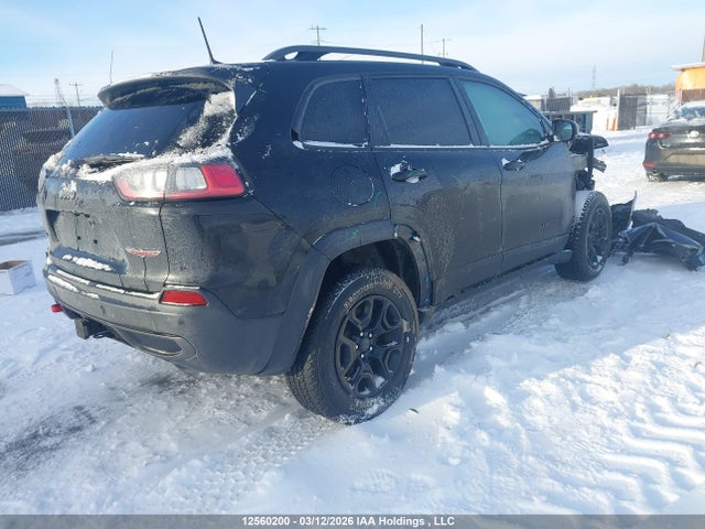 1C4PJMBX6MD118498 Jeep Cherokee Trailhawk