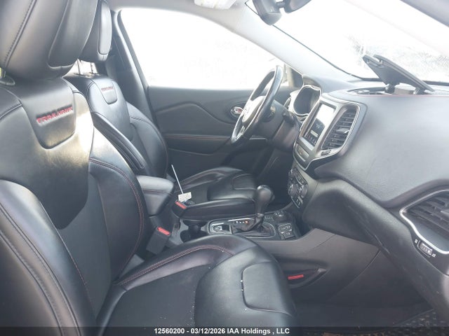 1C4PJMBX6MD118498 Jeep Cherokee Trailhawk
