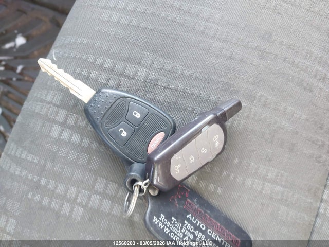 12560203 :رقم المزاد ، 1B3HB48B27D580589 vin ، 2007 Dodge Caliber Sxt مزاد بيع