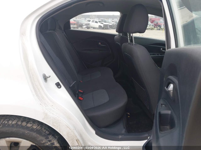 KIA RIO LX 2016 KNADM5A30G6588966 Image 8