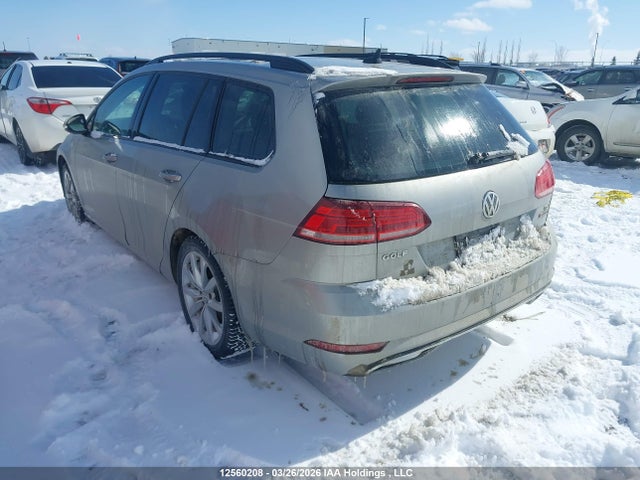 3VW217AU4JM763747 Volkswagen Golf Sportwagen 1.8 Tsi Comfortline/1.8 Tsi Trendline