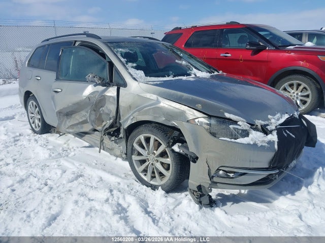 3VW217AU4JM763747 Volkswagen Golf Sportwagen 1.8 Tsi Comfortline/1.8 Tsi Trendline