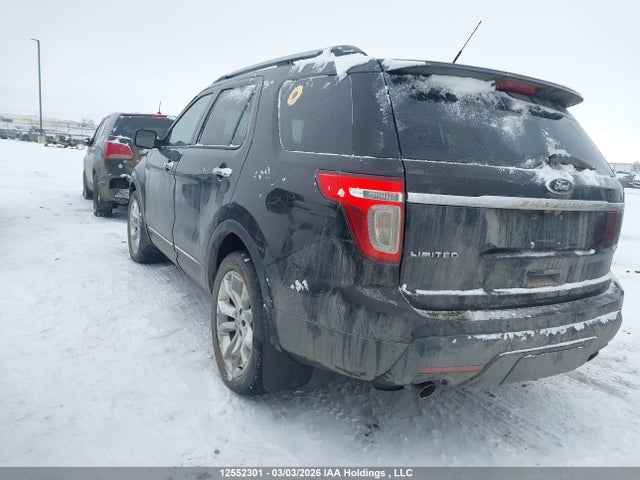 Ford Explorer Limited 2014 1FM5K8F82EGB59883 Image 3