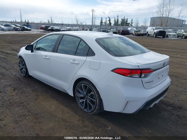 5YFB4MBEXMP058643 Toyota COROLLA SE