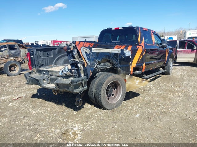 1FT8W4DM7SEC44126 Ford F-450 Lariat