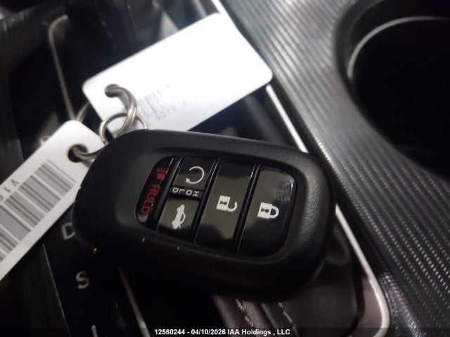 Продаж на аукціоні авто 2026 Honda Civic, vin: 2HGFE2F25TH106400, номер лоту: 12560244